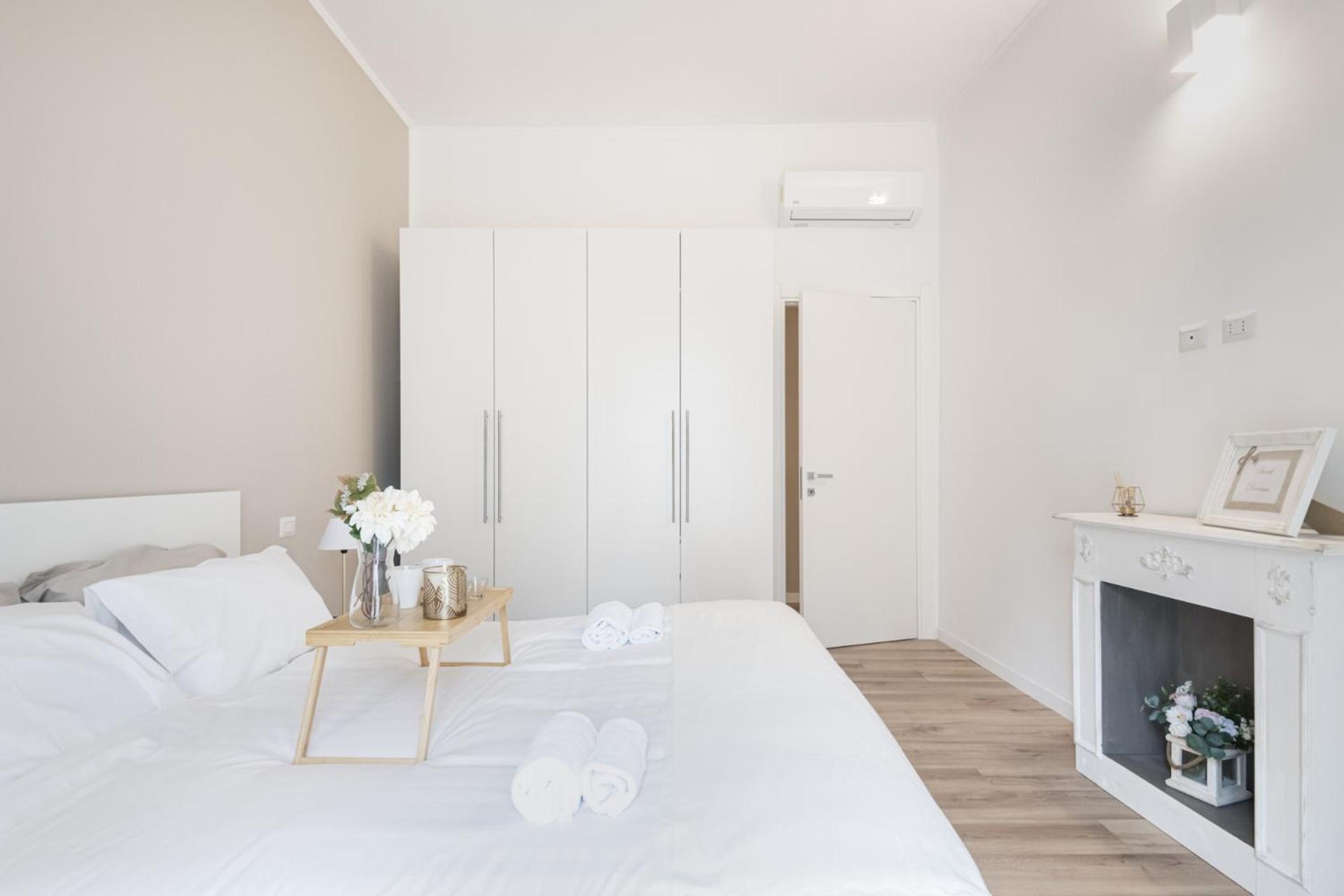 Easylife - Golden Suite Milan Luaran gambar