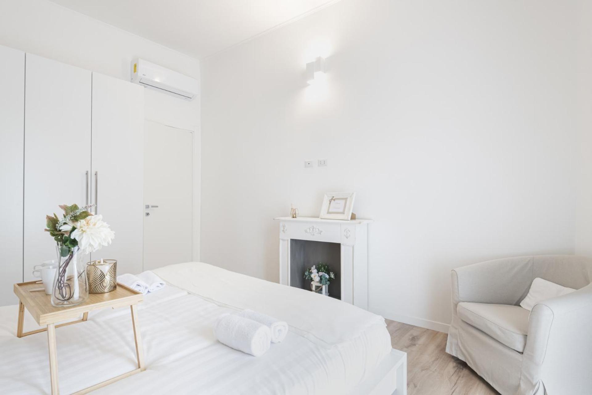 Easylife - Golden Suite Milan Luaran gambar